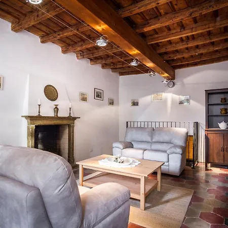 Vecchio Borgo *