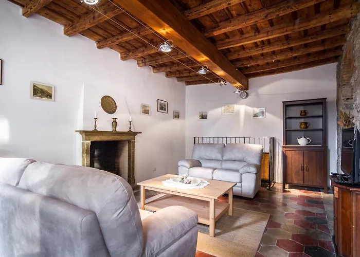 Vecchio Borgo *
